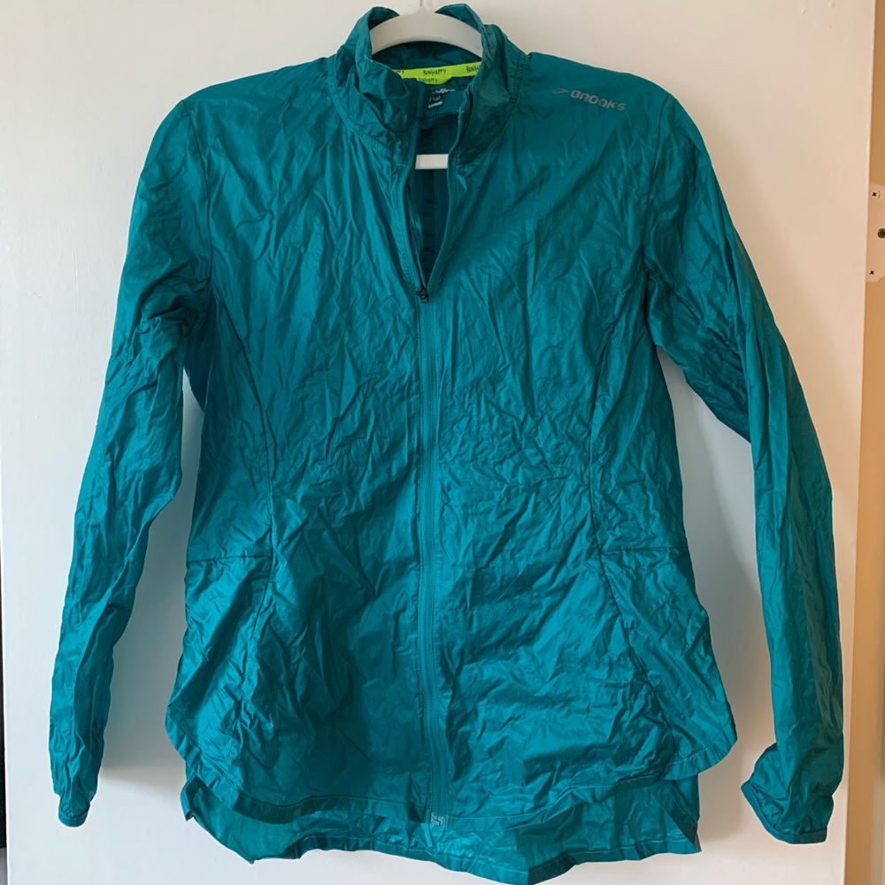 Brooks Running windbreaker jacket